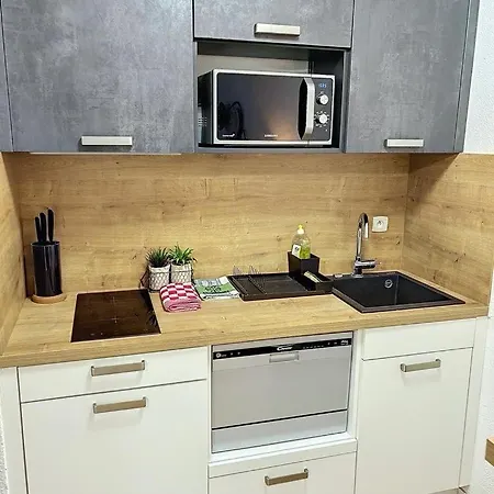 Le Castelli - Avec Piscine