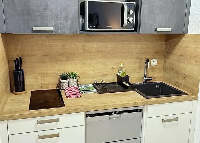 Le Castelli - Avec Piscine