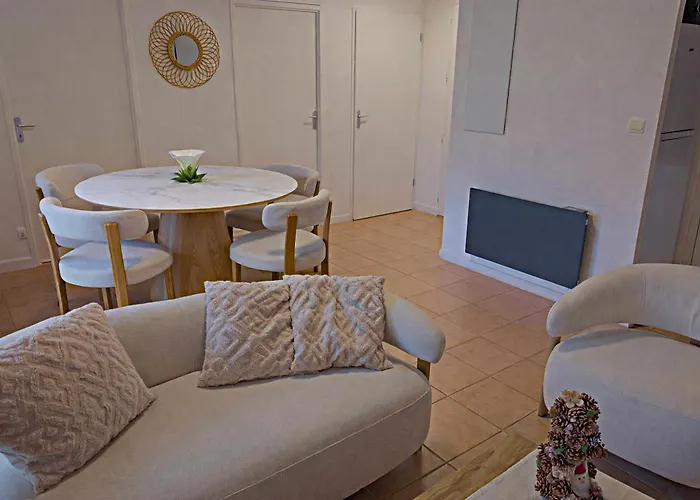 Le Castelli - Avec Piscine Apartment